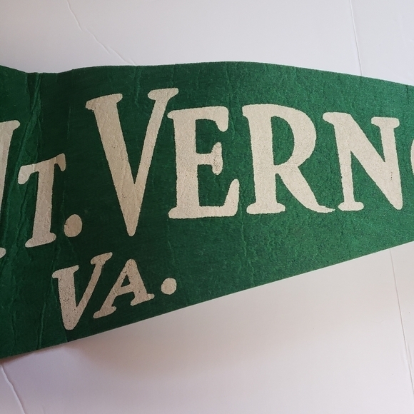 Vintage Mt. Vernon VA. Large Pennant Washington's Mansion Green Presidental - Picture 2 of 4